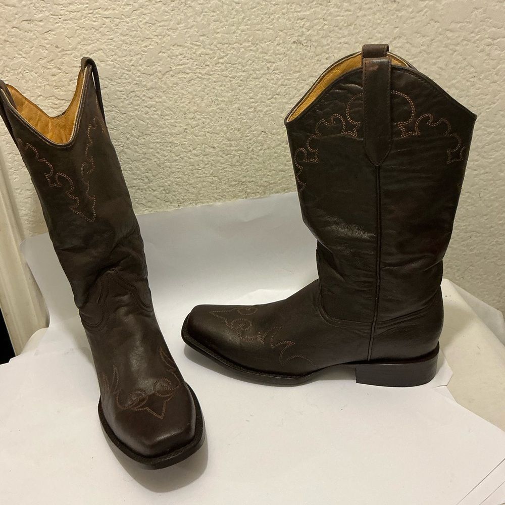 Moreria Brown Leather Cowboy Boots with Decorative Stitching Size 9.5